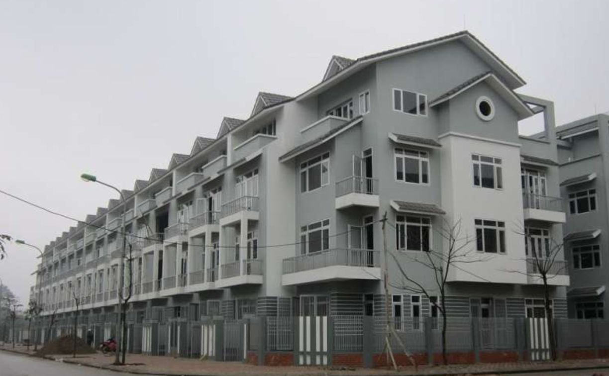 Bán gấp shophouse hướng chính Bắc KĐT Vân Canh, diện tích: 80m2 full nội thất sang trọng
